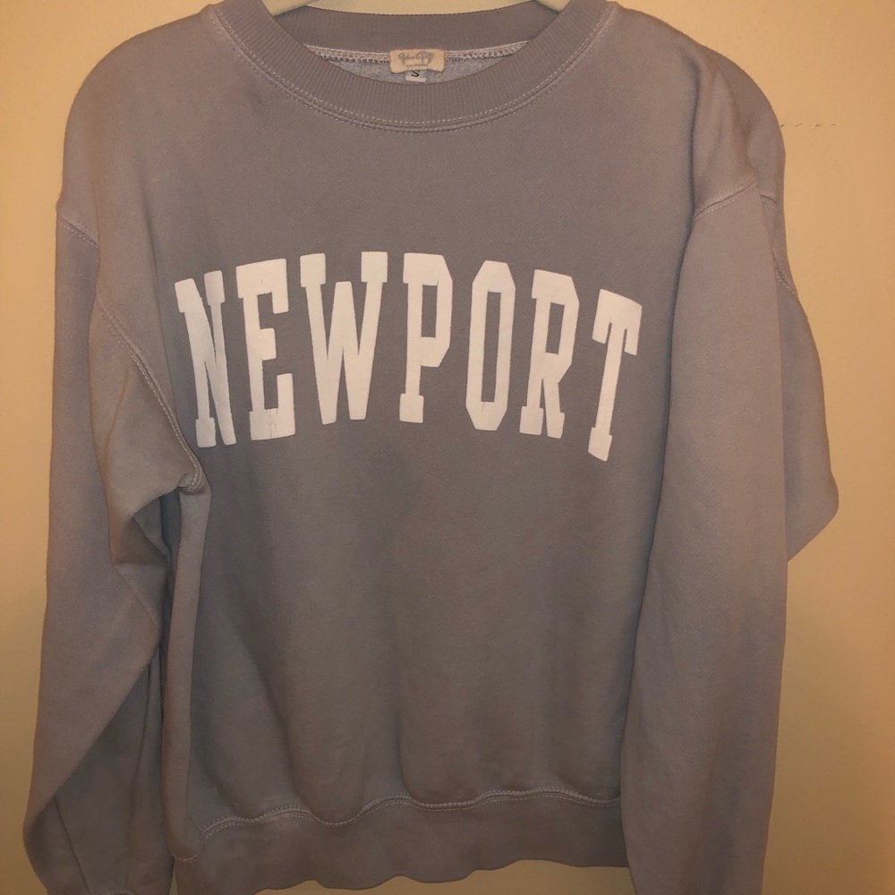 Brandy Melville Gray "NEWPORT" Crewneck Sweatshirt